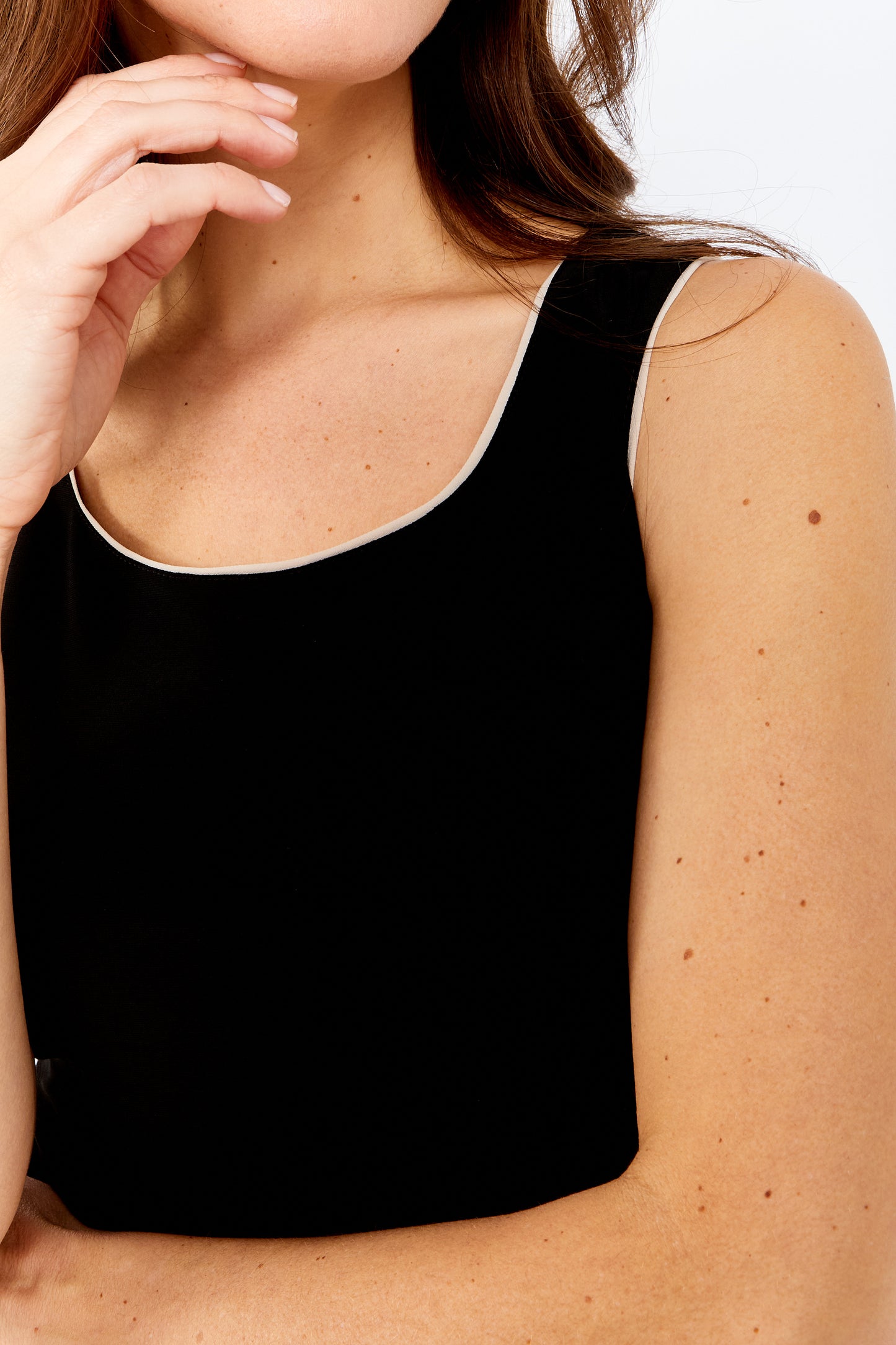 Frank Lyman Trim Detail Sleeveless Top Black 243011