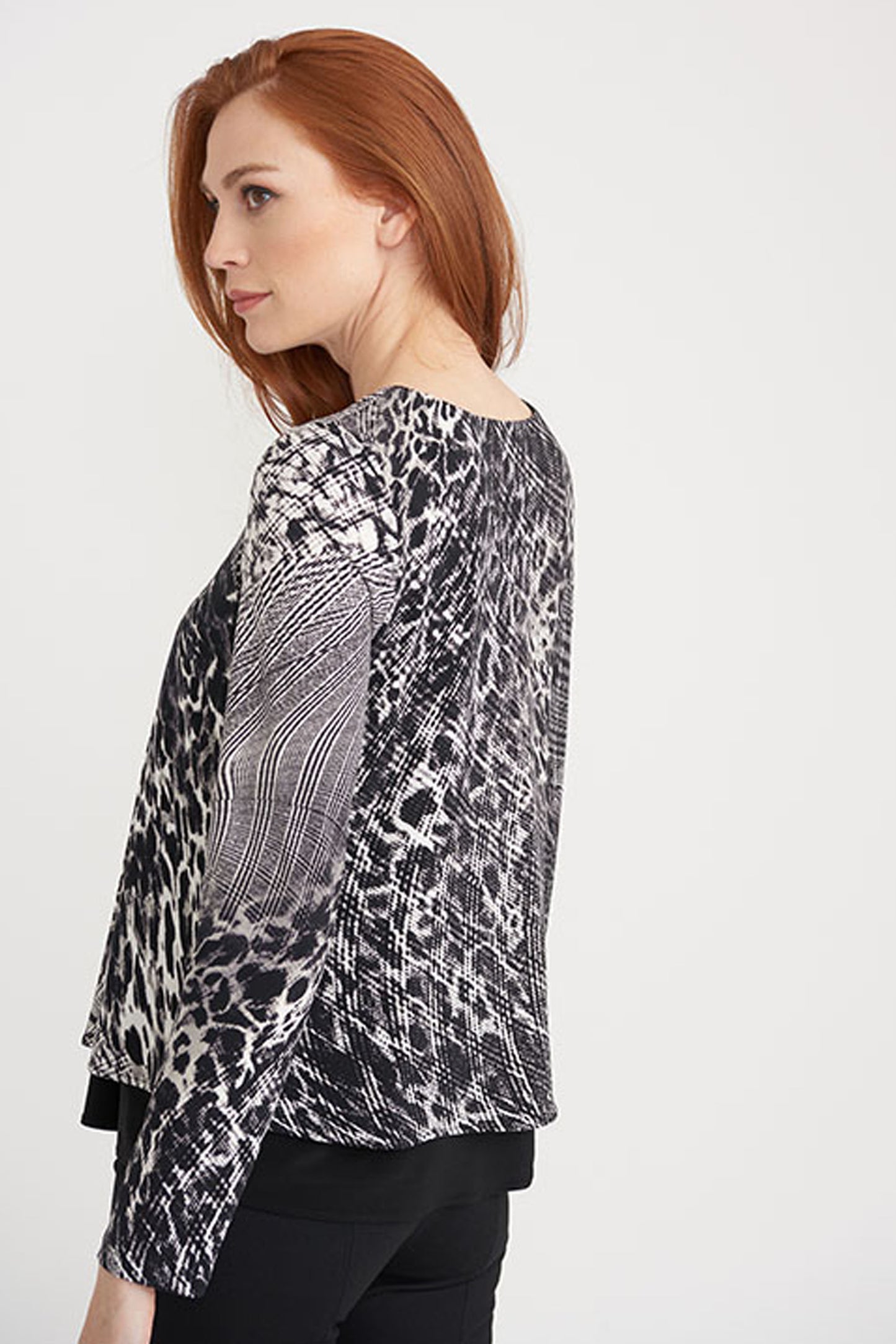 Joseph Ribkoff Crosshatch Graphic Top Black/Vanilla 203354