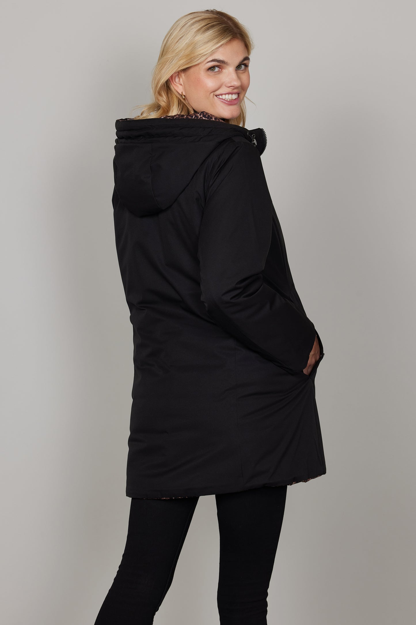 Junge Rerversible Makenzie Coat - Black/Leo - 0225-2089-86-90