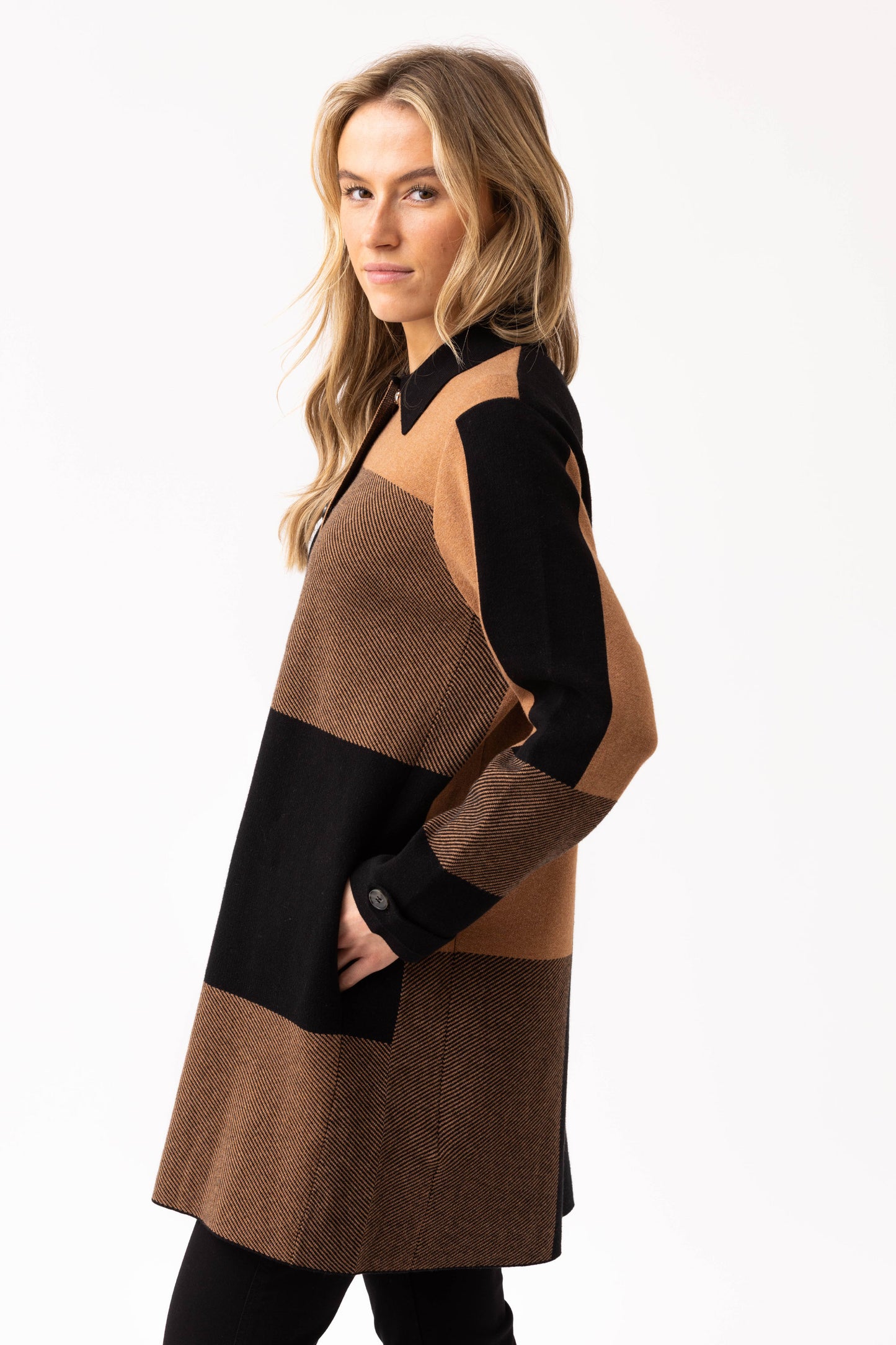 Marble Large Checked Cardigan - Tan/Black - 8110-208