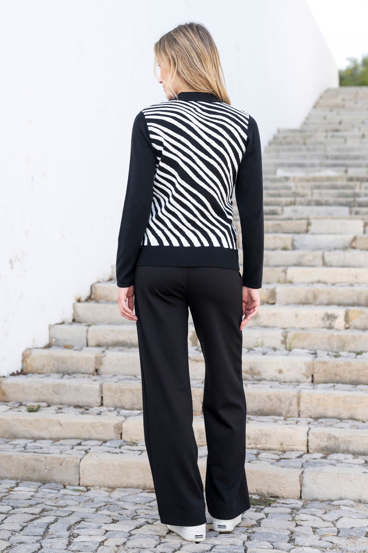 Marble Monochrome Striped Cardigan- Black - 8034-101