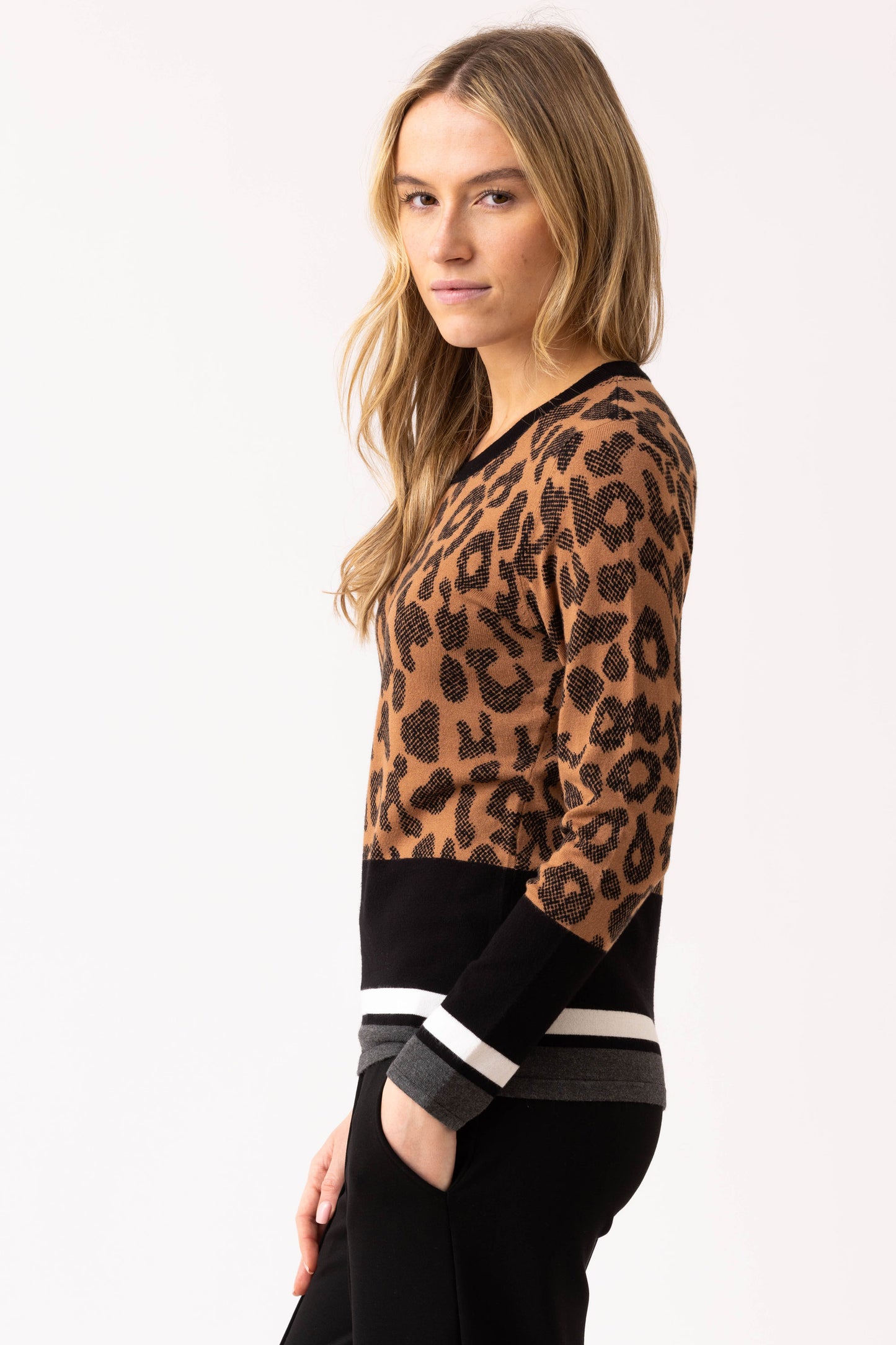 Marble Animal Print Sweater Brown 7997-208