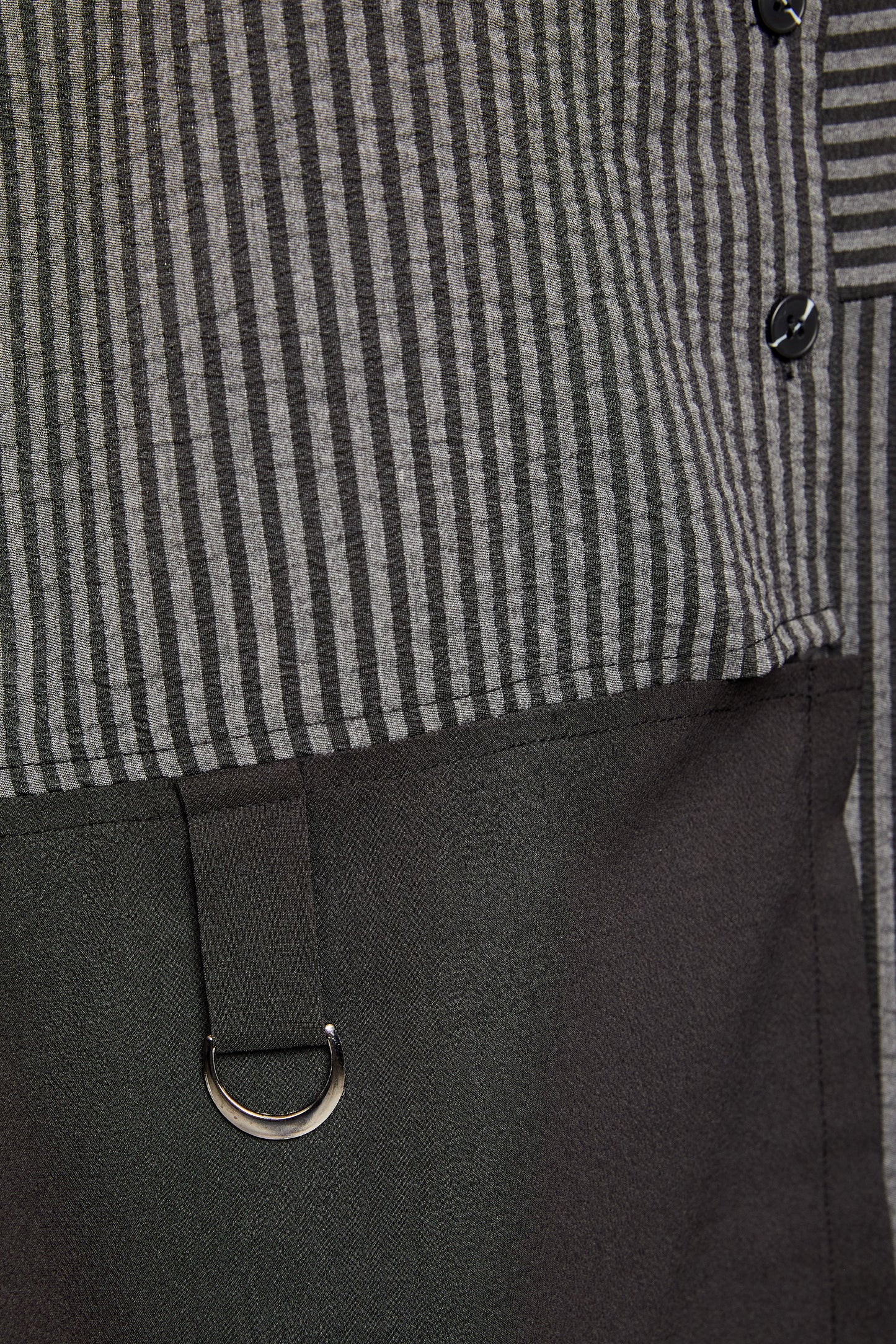 Naya Stripped blouse with angled hem and contrast sleeve plus panels Black & Grey NAW25191-908
