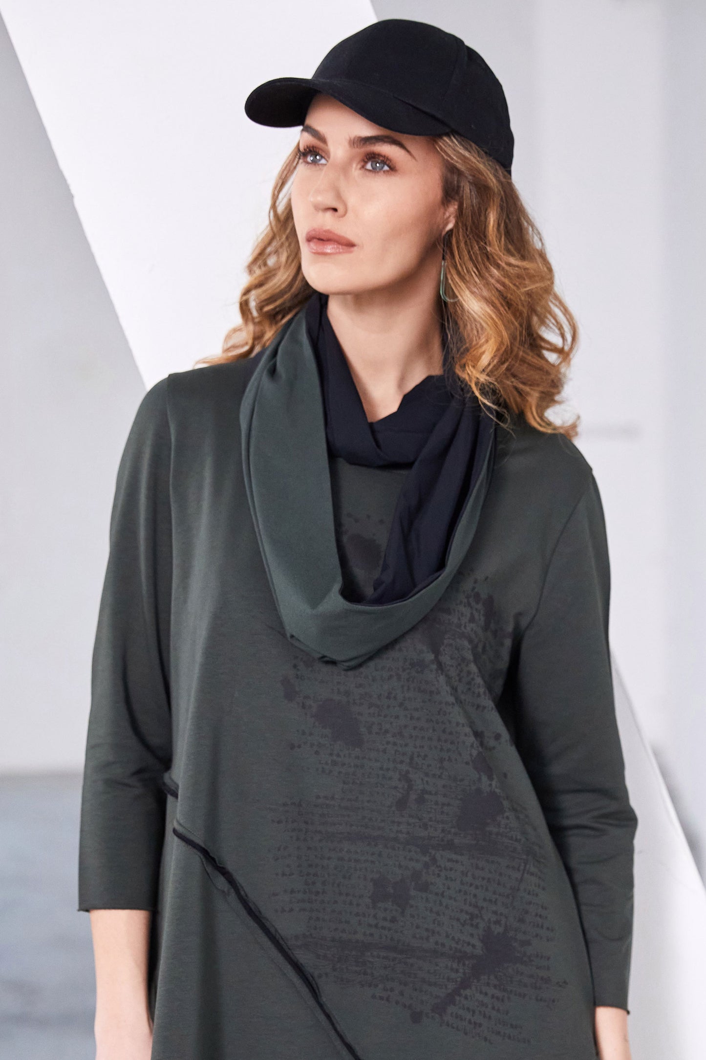 Naya Two Tone Soft Jersey Neck Scarf Forest & Black NAW25113-549