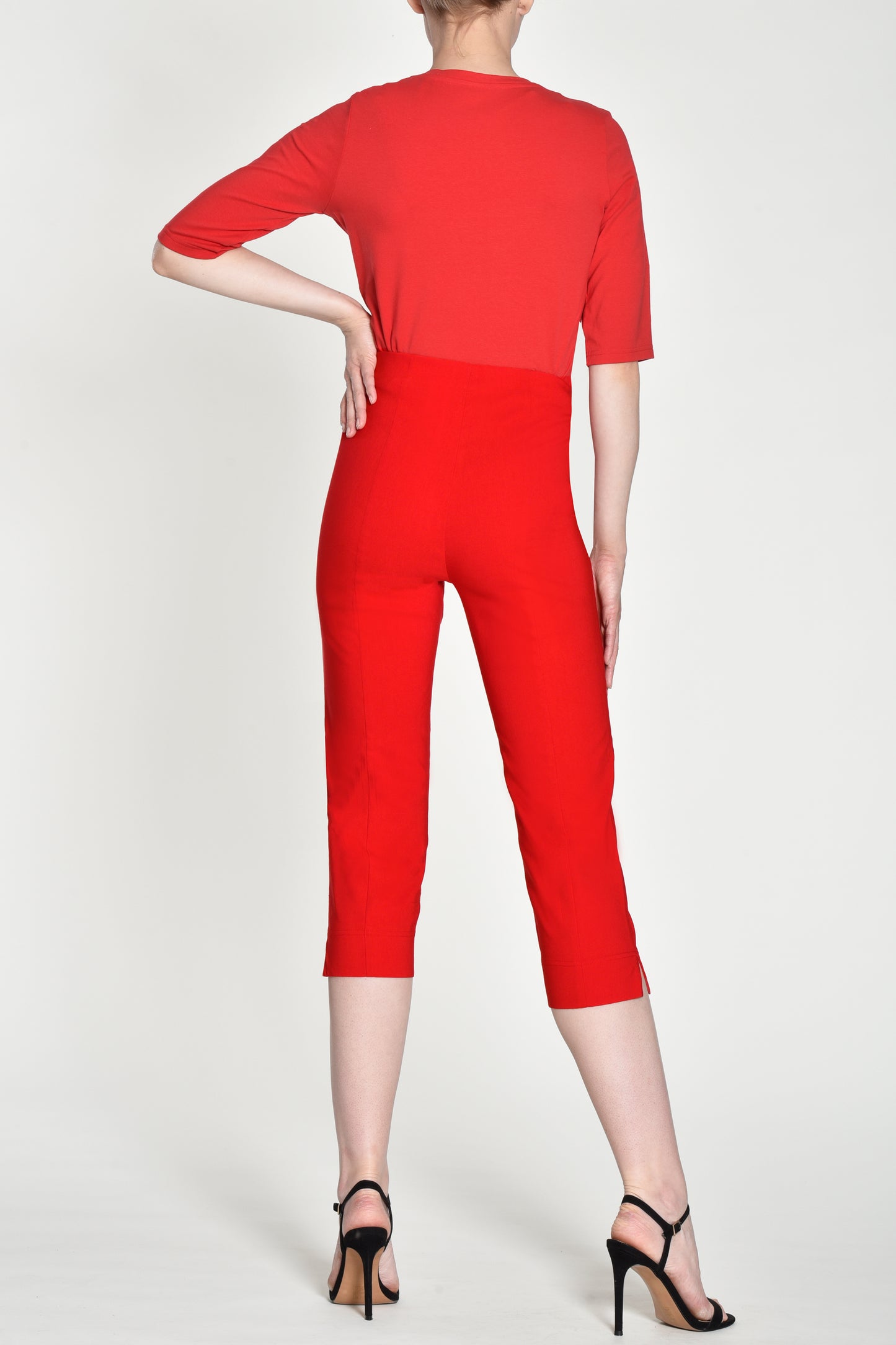 Robell Marie 07 Capri Trousers Poppy Red 51576-5499-331