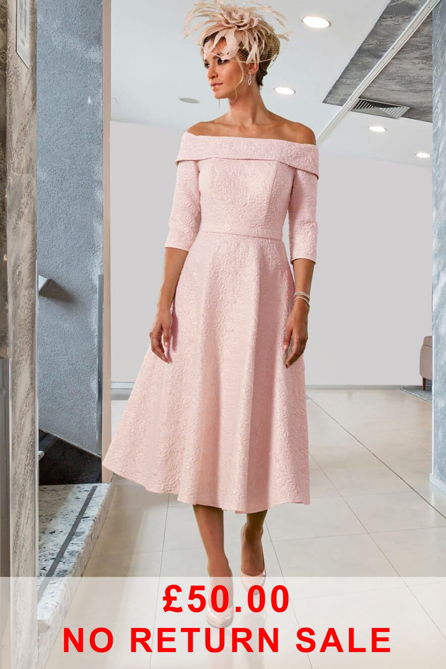 Veromia Occasions Embossed detail A-line dress Rose VO7716