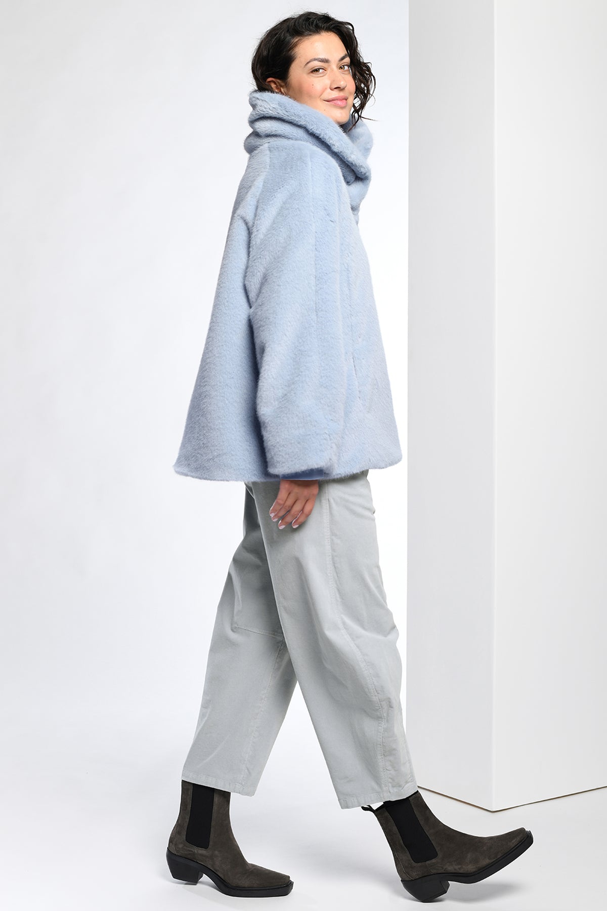 Vetono Funnel Neck Cocoon Jacket Light Blue 9603-065-712