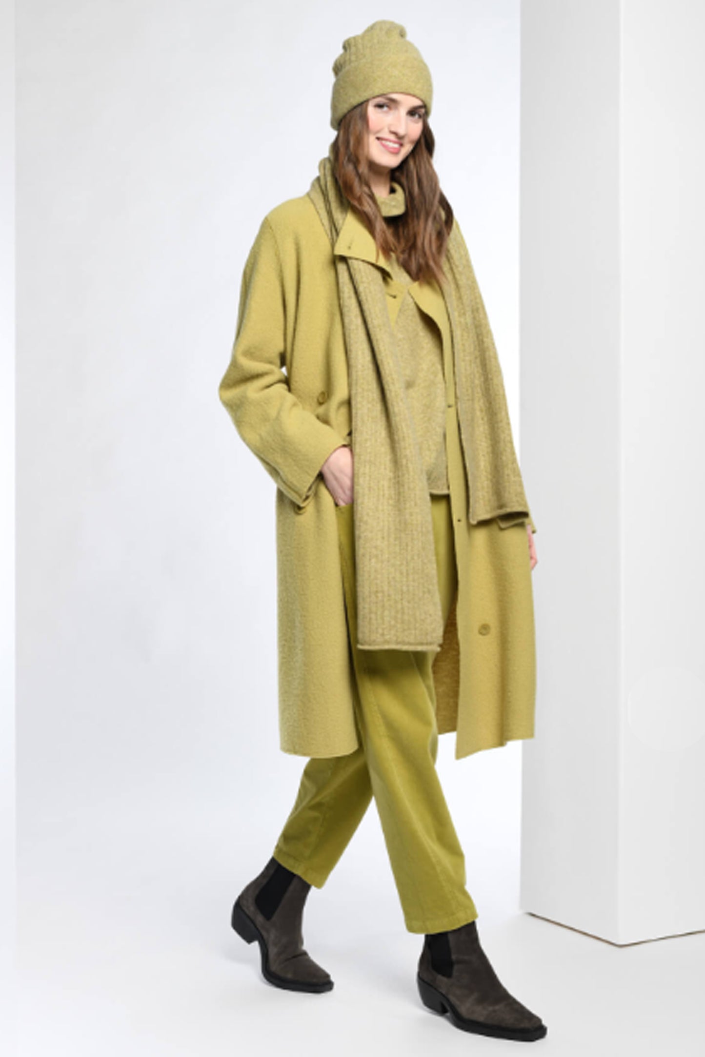 Vetono Longline Wool Coat Moss 9601-069-602