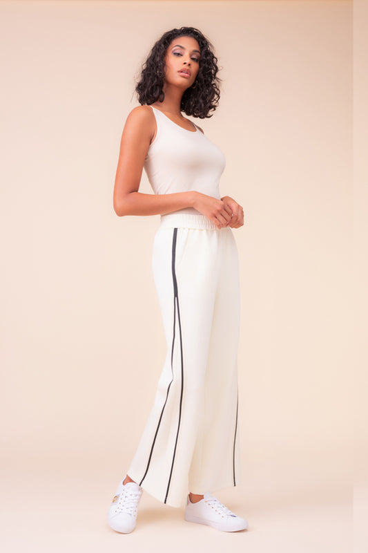 Alison Sheri Wide Leg Trousers Ivory A48037
