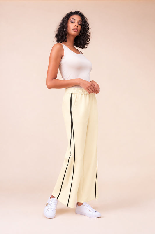 Alison Sheri Wide Leg Trousers Ivory A48037