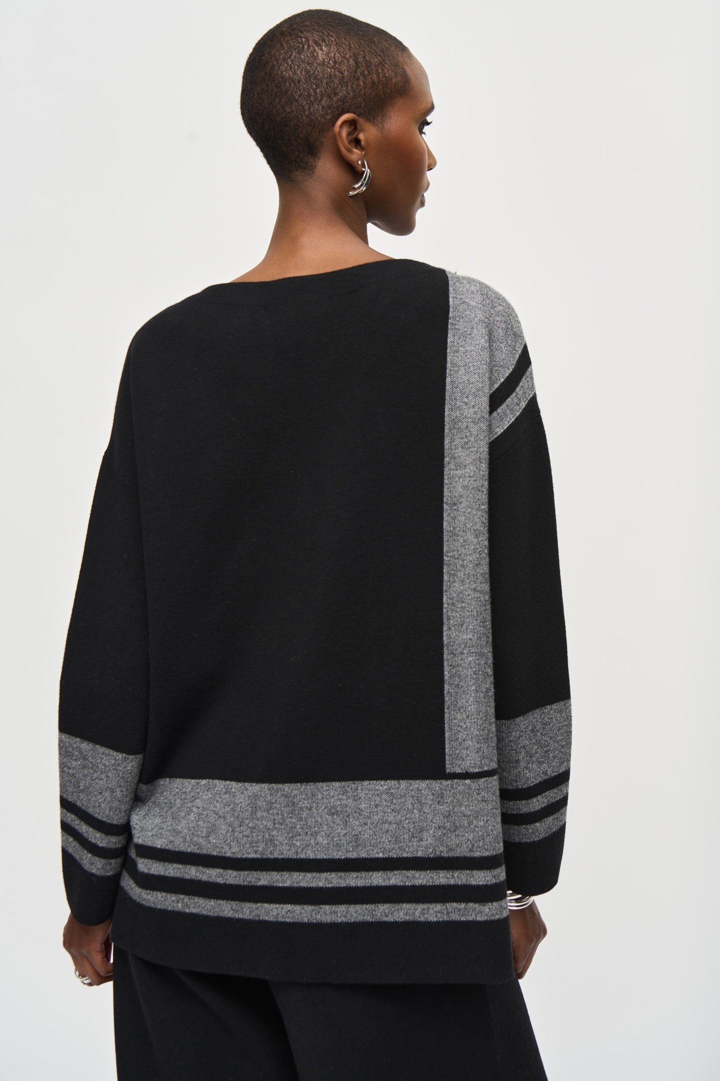 Joseph Ribkoff Oversized Knitted Boatneck Top Black/Vanilla 243949