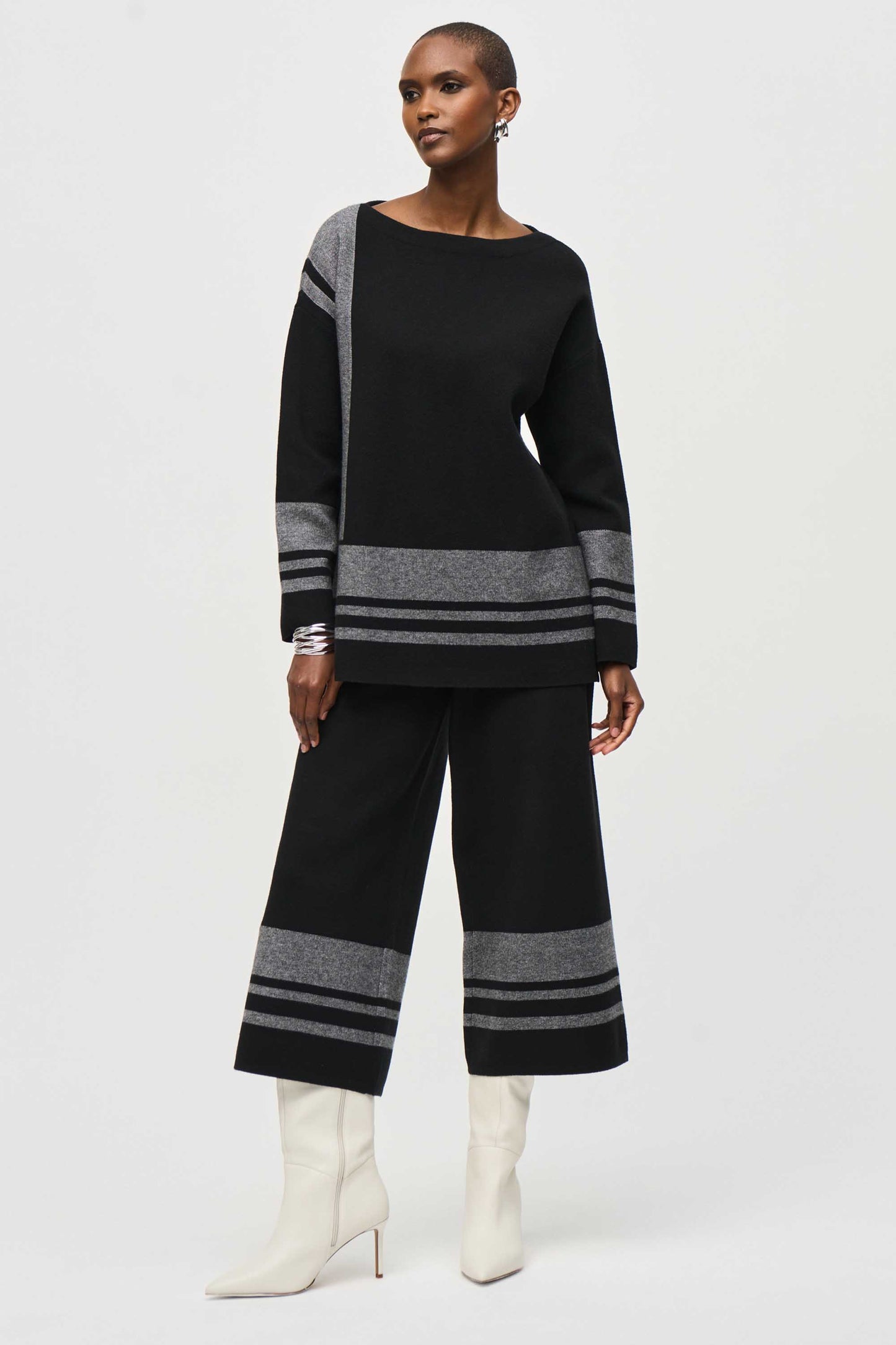 Joseph Ribkoff Oversized Knitted Boatneck Top Black/Vanilla 243949