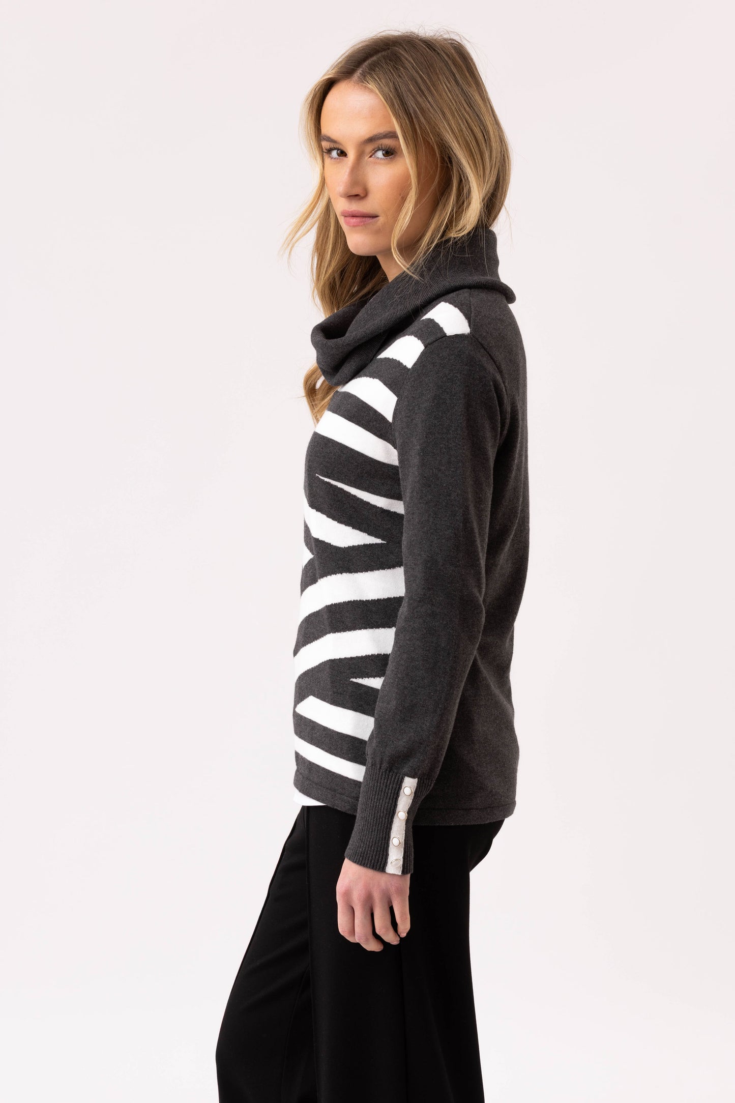 Marble Striped Roll Neck Sweater - Charcoal - 8090-105