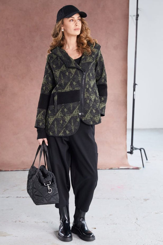 Naya Jacquard Print Jacket with Angled Zip and Ribbed Panels  Black & Forest NAW25188-954