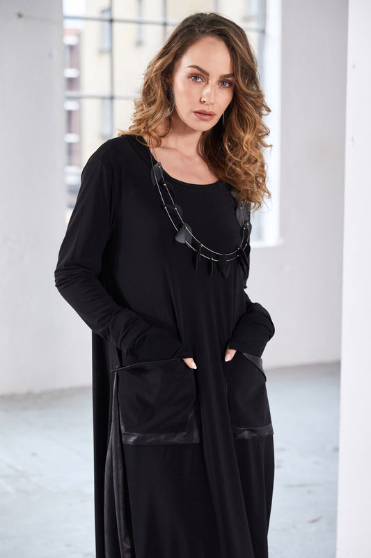 Naya Round neck dress with loose pocket and contrast panels Black NAW25304-09