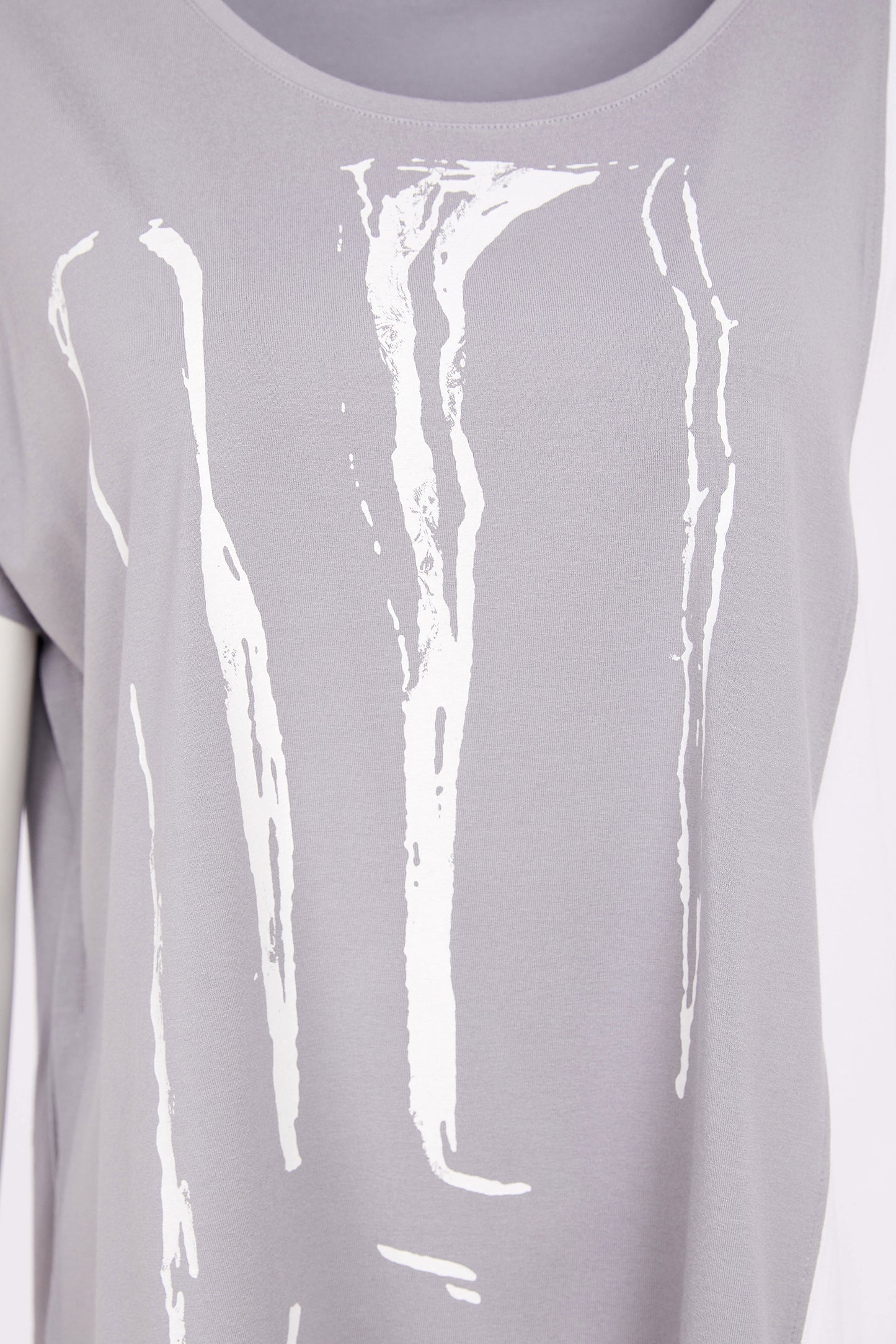 Naya Print Top With Angle Hem Dove & White NAS26119-831