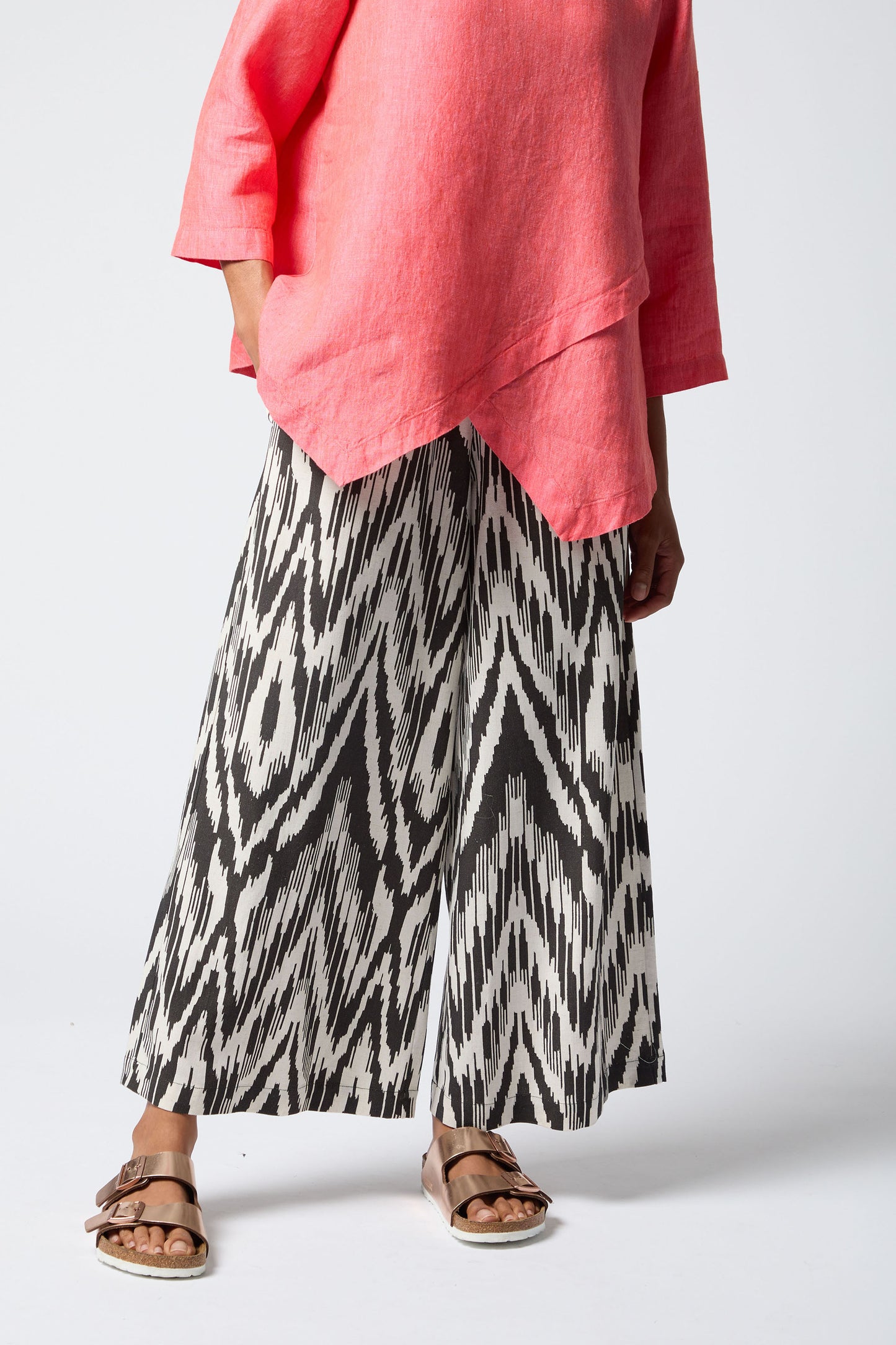 Sahara Monochrome Ikat Wide Leg Trousers Black/White GTP5736-MONI