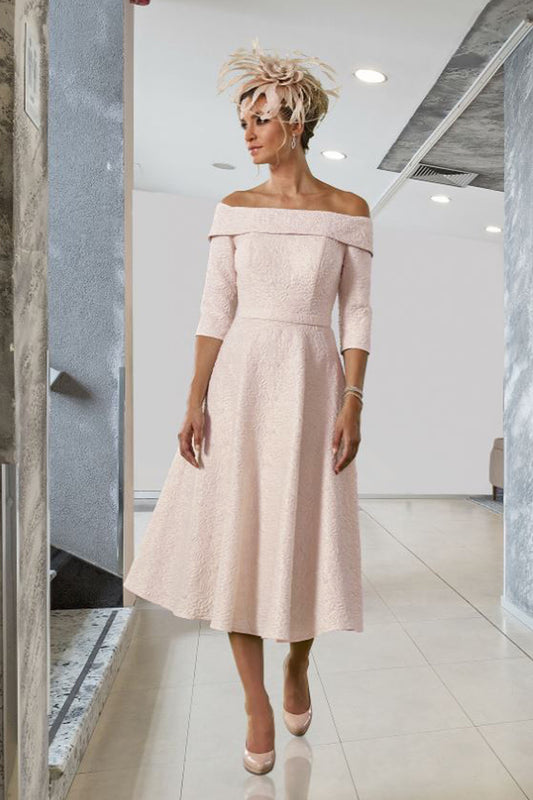 Veromia Occasions Embossed detail A-line dress Rose VO7716
