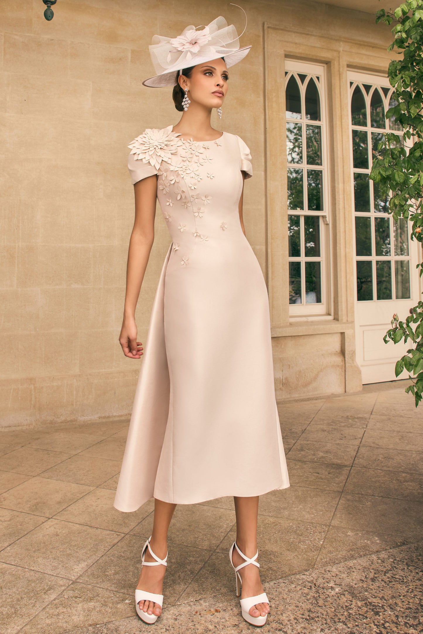 Veni Infantino Crepe Overskirt Floral Detail Dress Light Gold 992719A