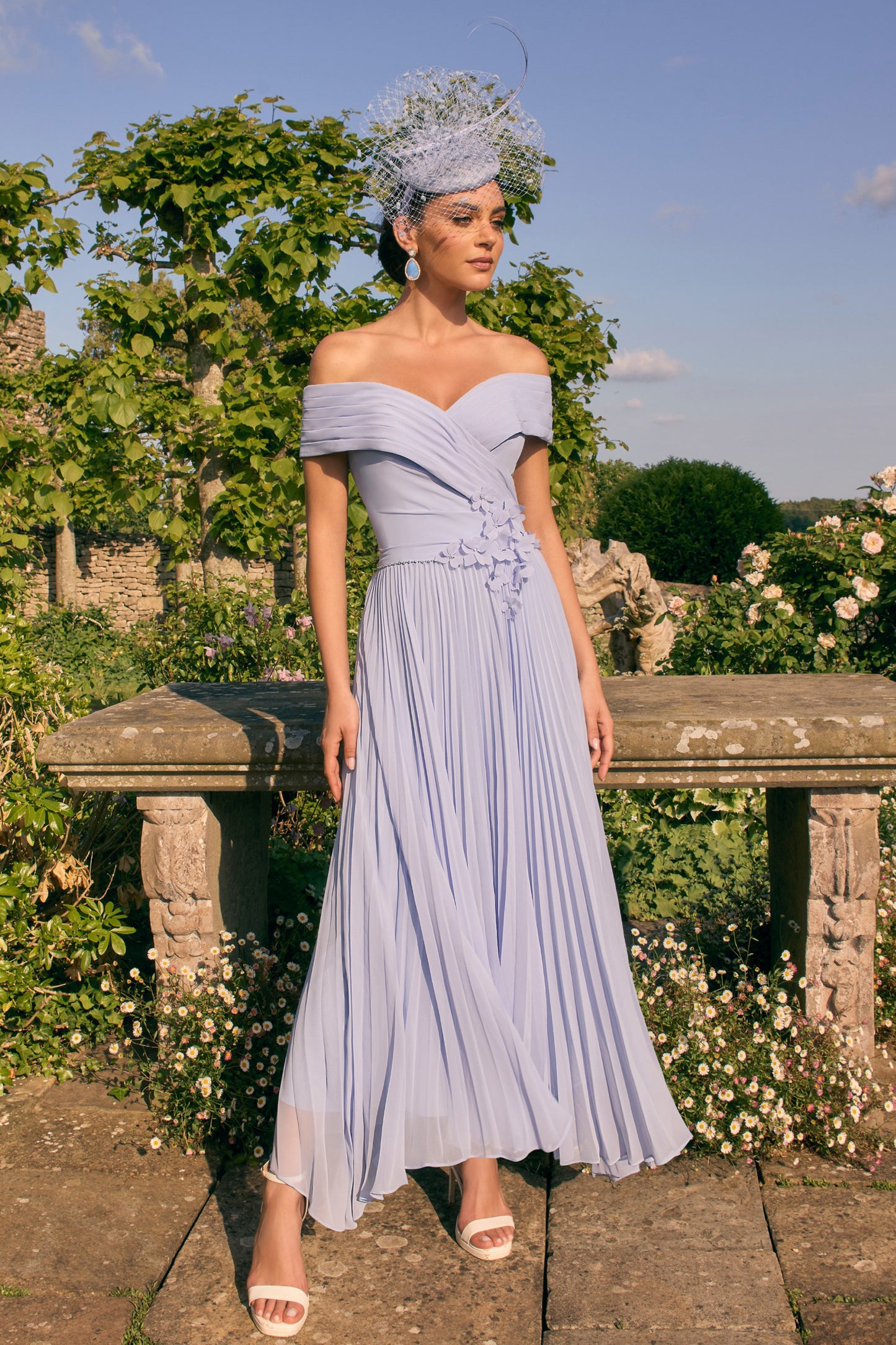 Veni Infantino Pleated Floral Appliqué Chiffon Dress Powder Blue 992779