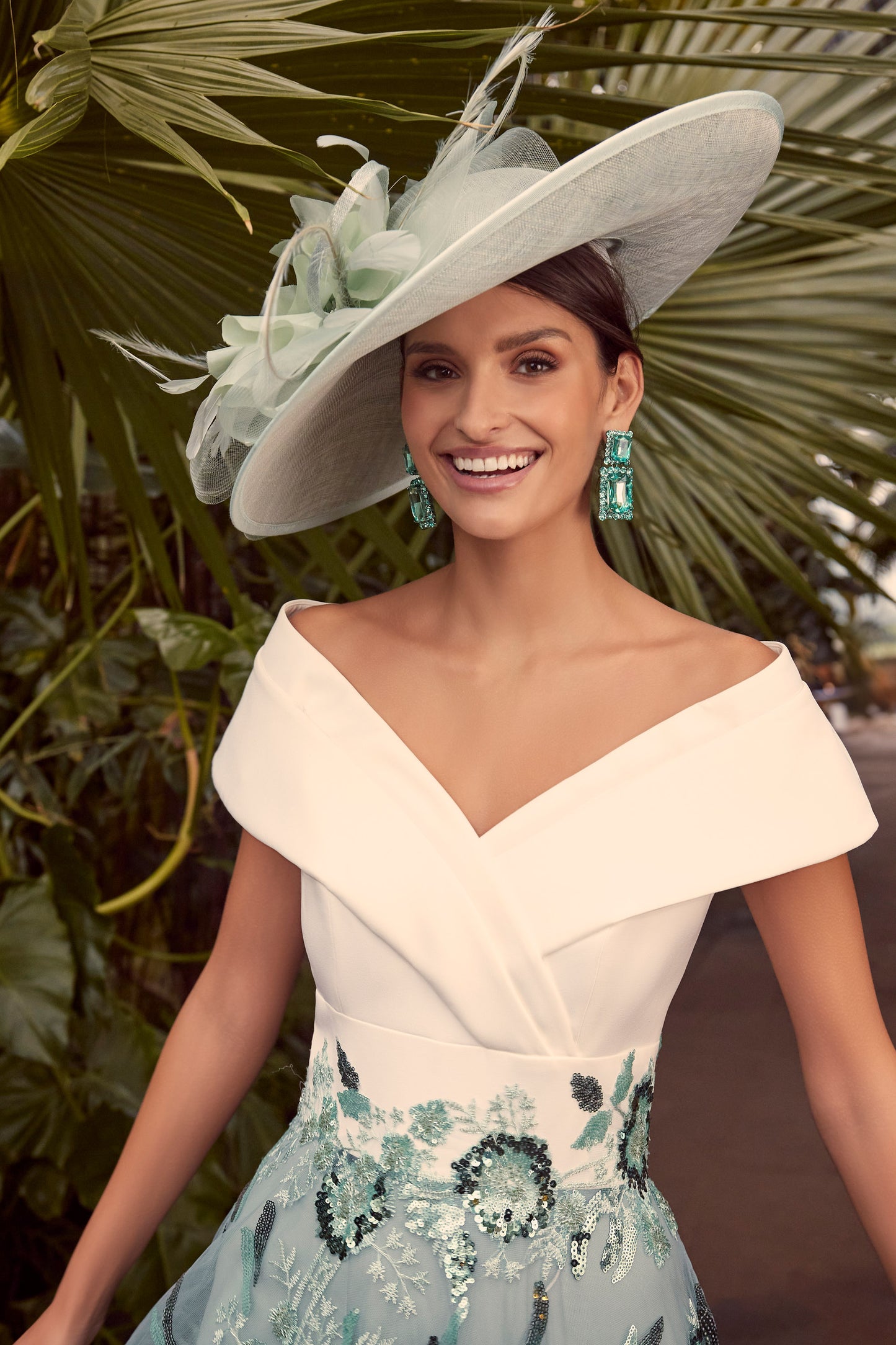 Veni Infantino Crepe & Beaded Embroidered Lace Dress - Ivory/Sage - 992351