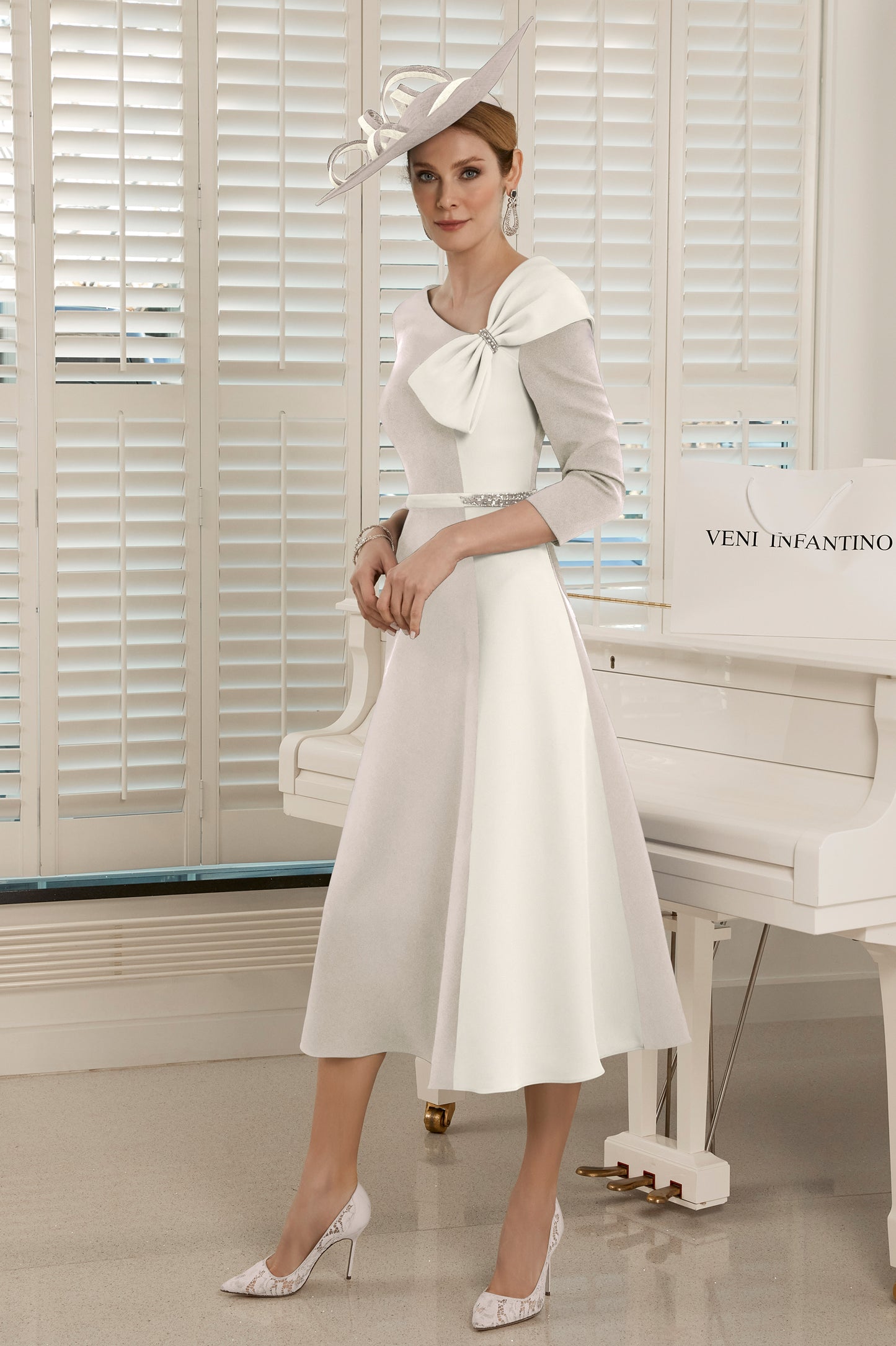 Veni Infantino Bow Detail Dress Taupe/Ivory 992104B