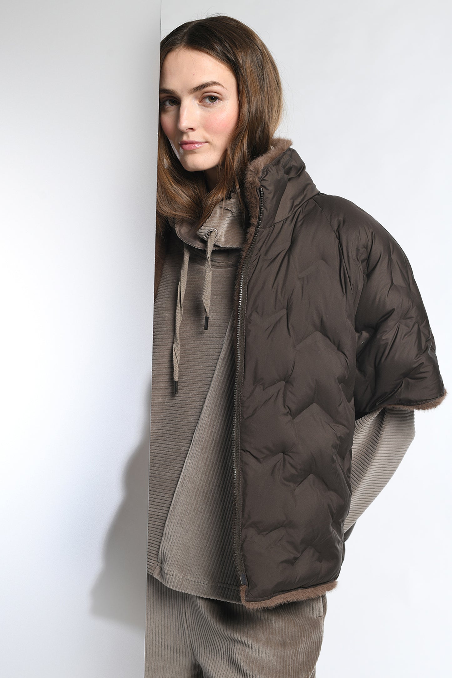 Vetono Boiled Wool Pullover Taupe 9619-023-305